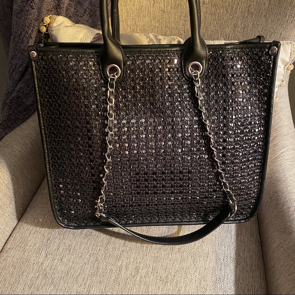 💰Steve Madden Stacey Tote in Black